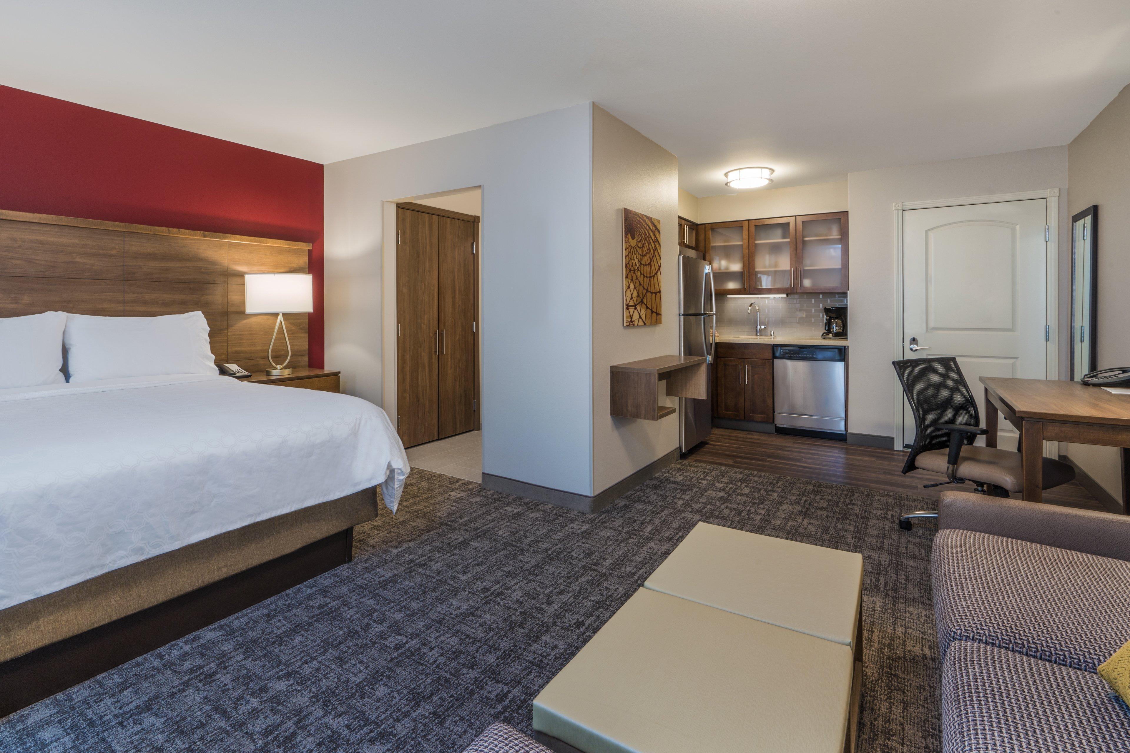 Staybridge By Ihg Hotel 3*