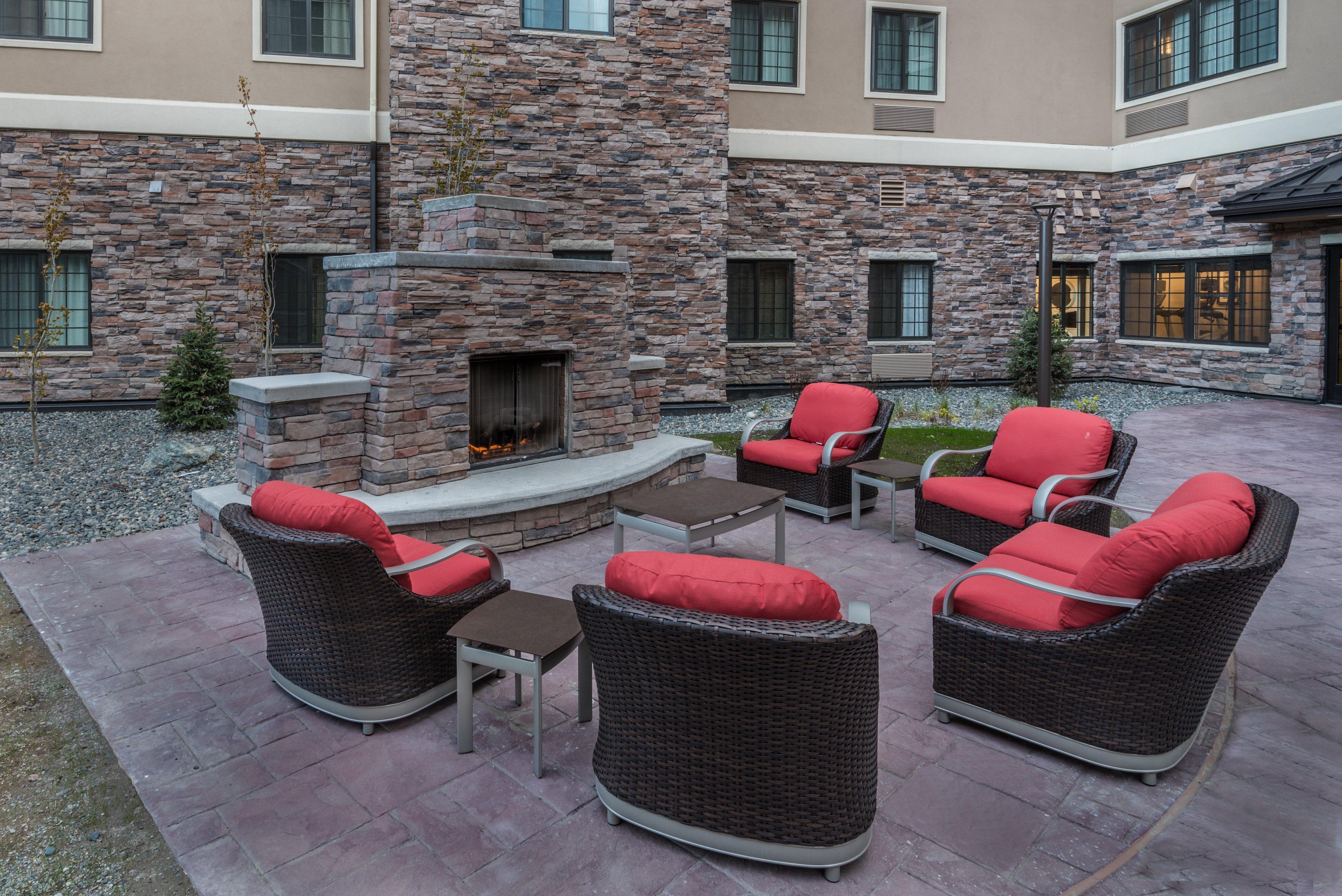 Hotel Staybridge By Ihg 3*
