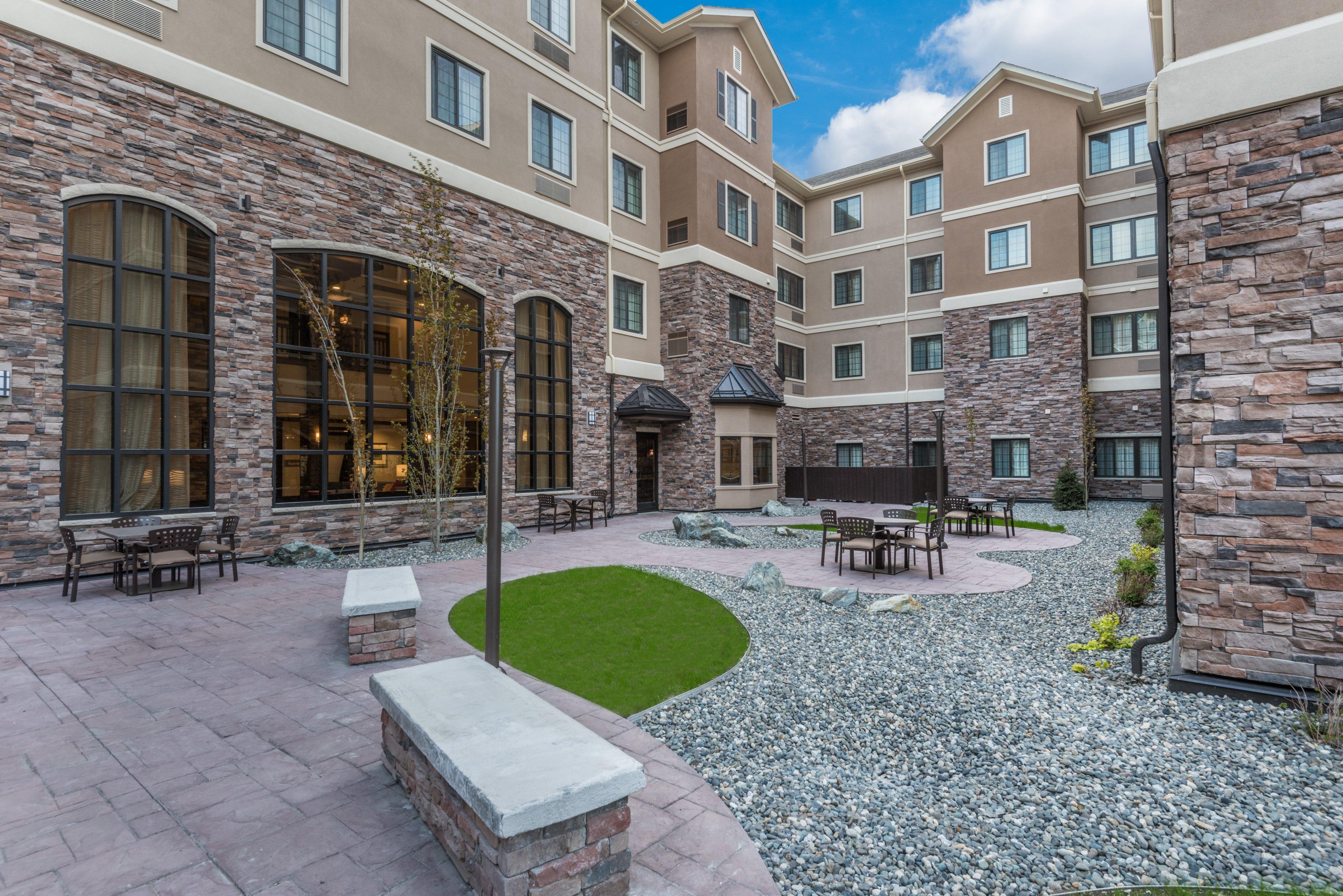 Staybridge By Ihg Hotel